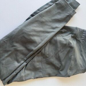 NOBULL Olive Green Ankle Length Leggings - M